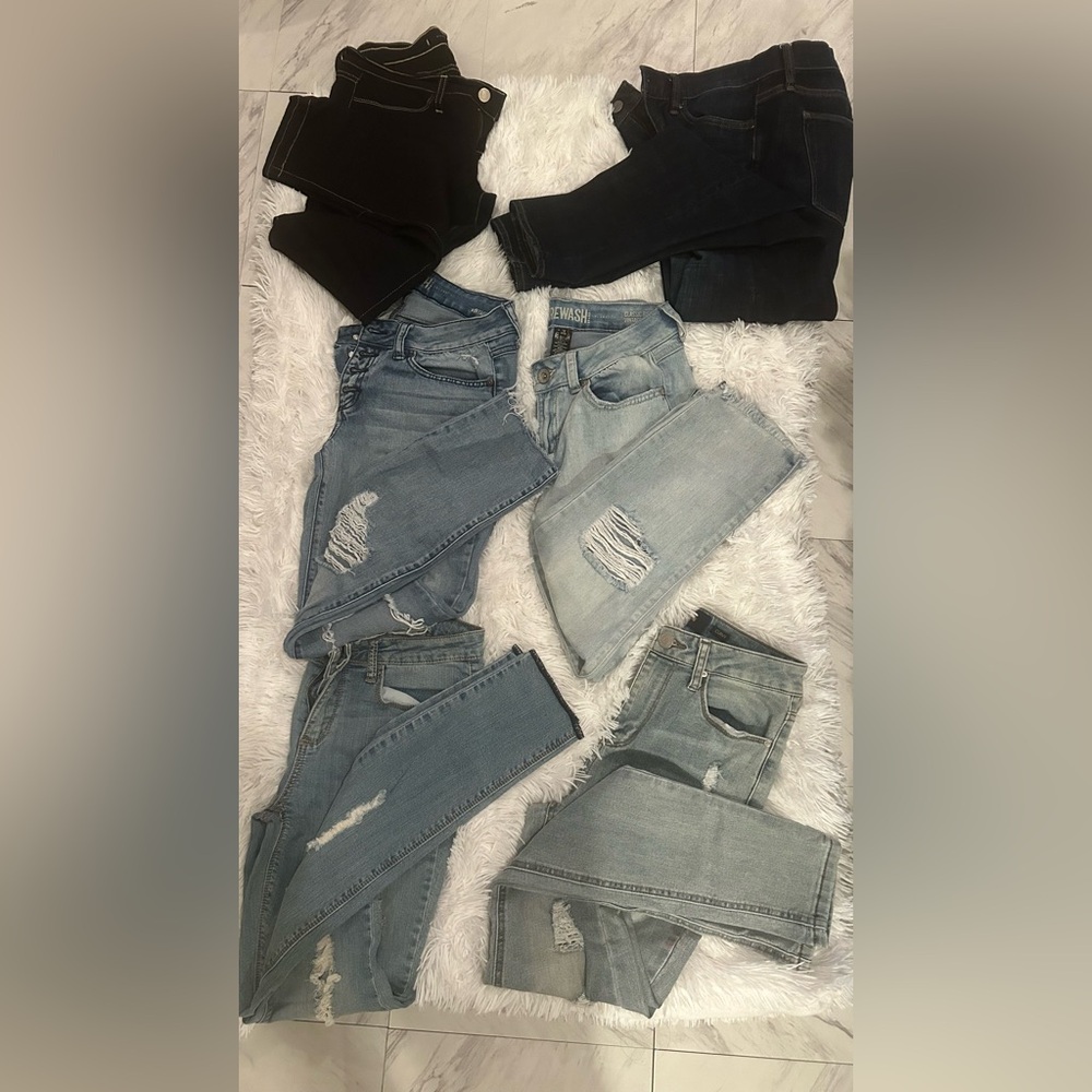 Stylish Blue Denim Jeans